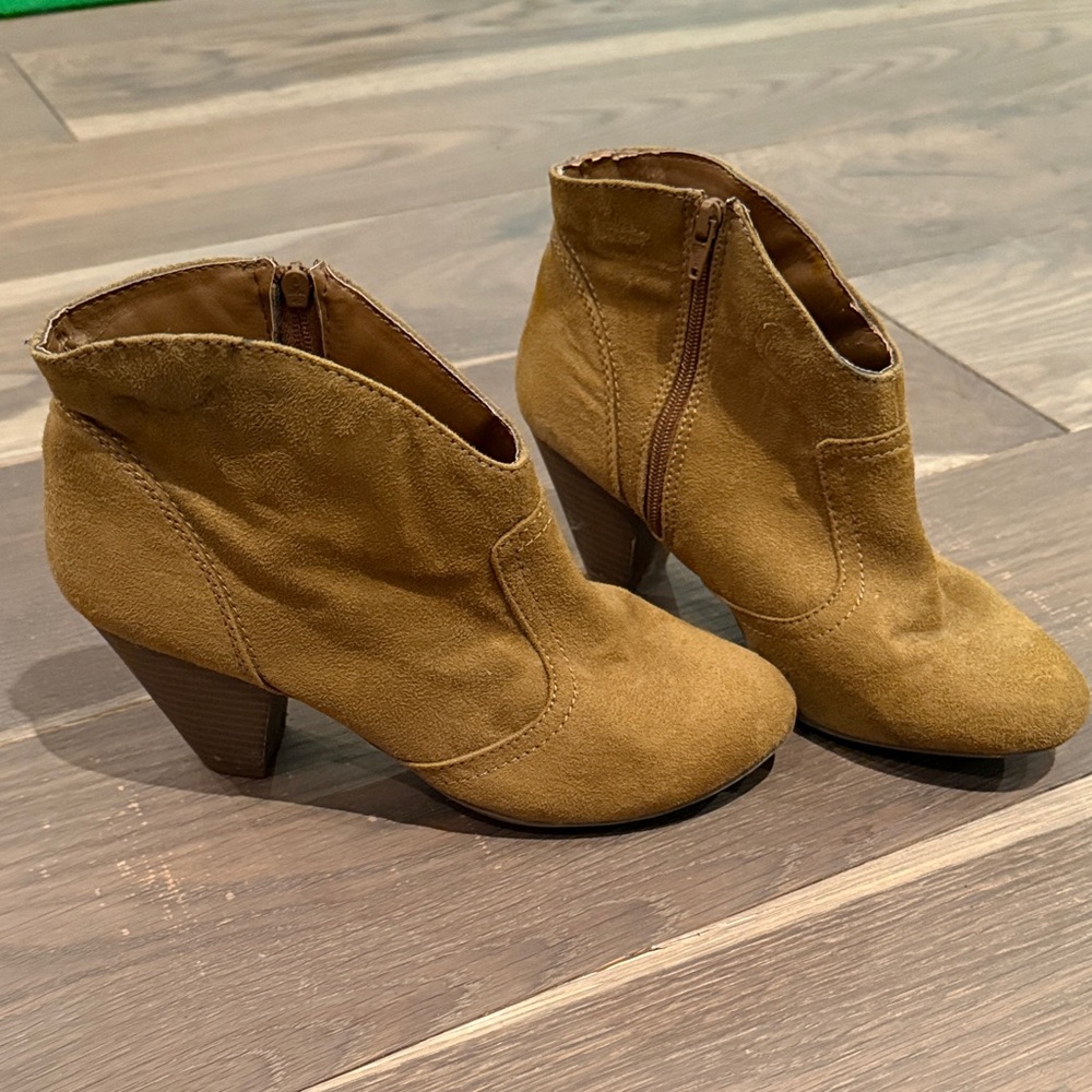 Candie's Brown Ankle Booties